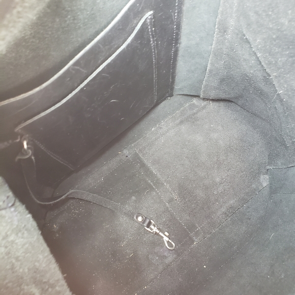 D7,961 M0851 Shoulder Bag Tote Leather made in Canada - Picture 9 of 10